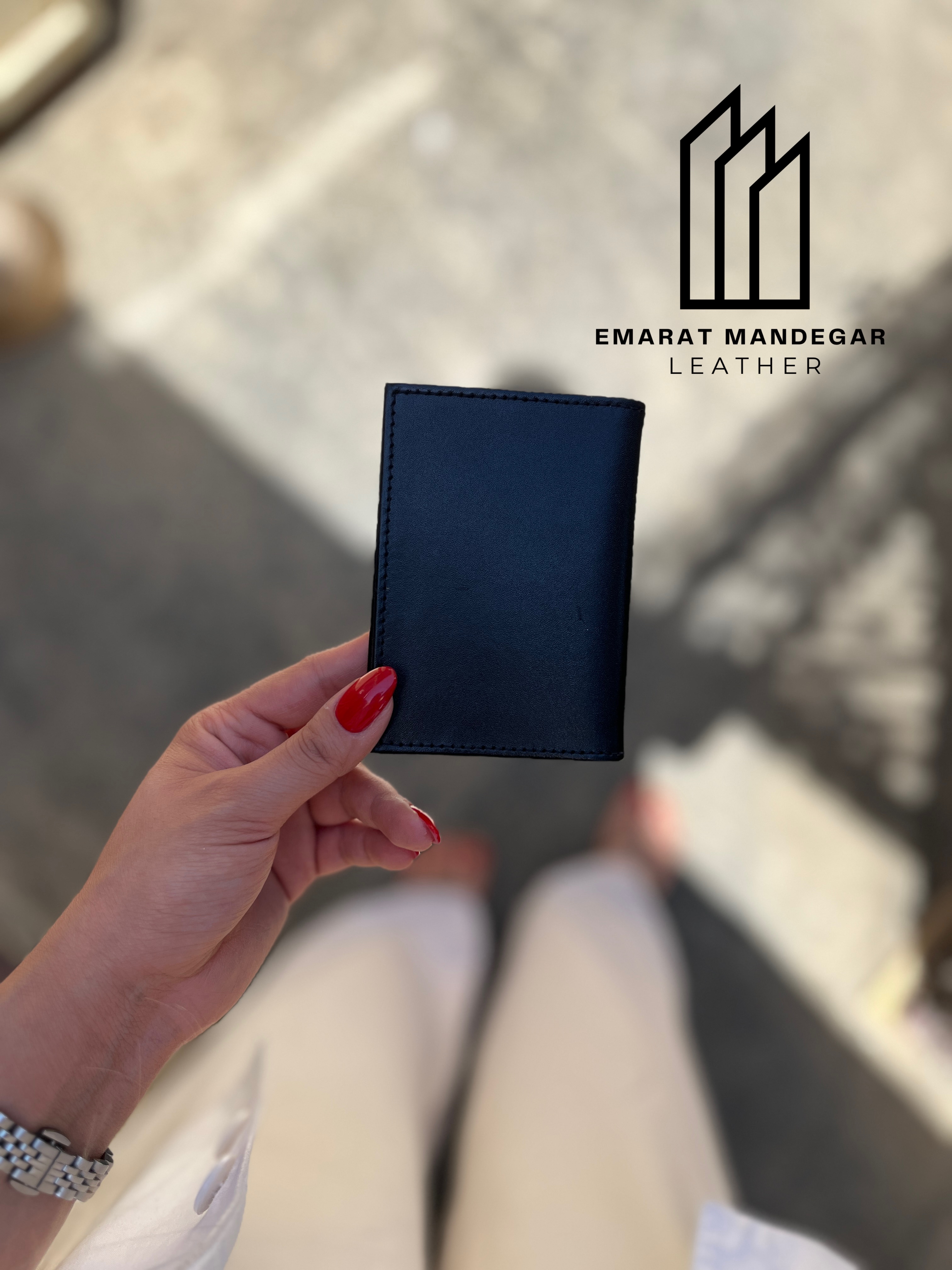 جاکارتی و کیف مدارک چرم با حک دلخواه مدل سه لت | عمارت ماندگار